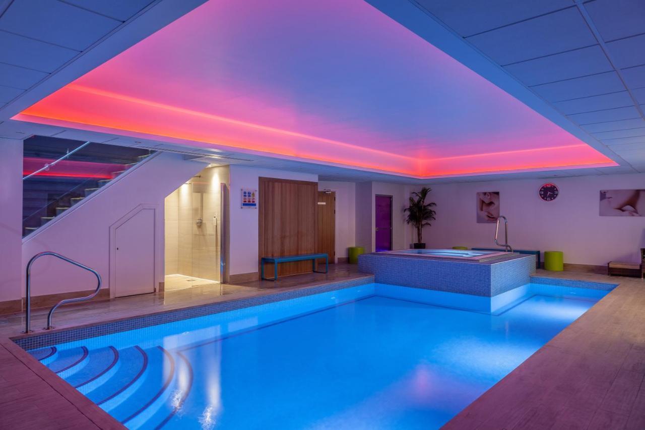 Orsett Hall Экстерьер фото